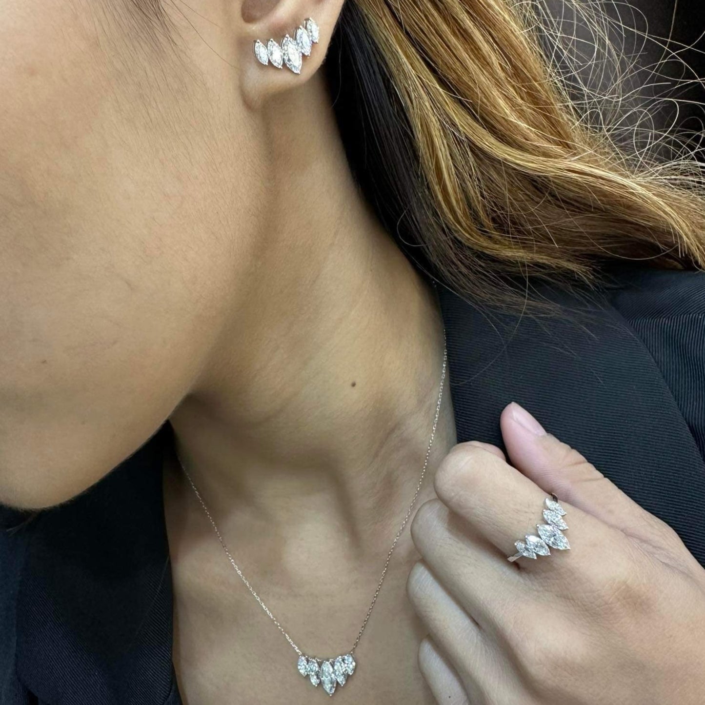 Marquise Moissanite Arc Jewelry Set 18K Gold