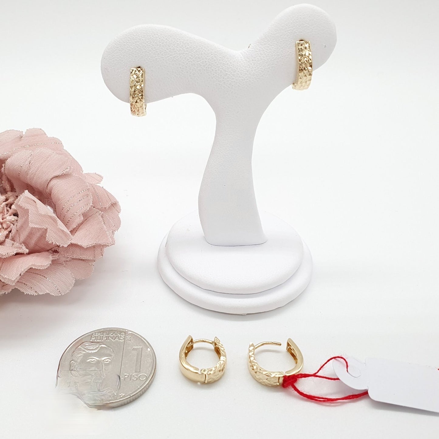huggy earrings ph