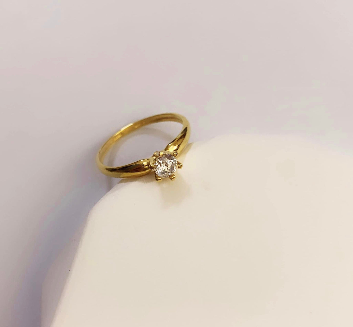 engagement ring 18k