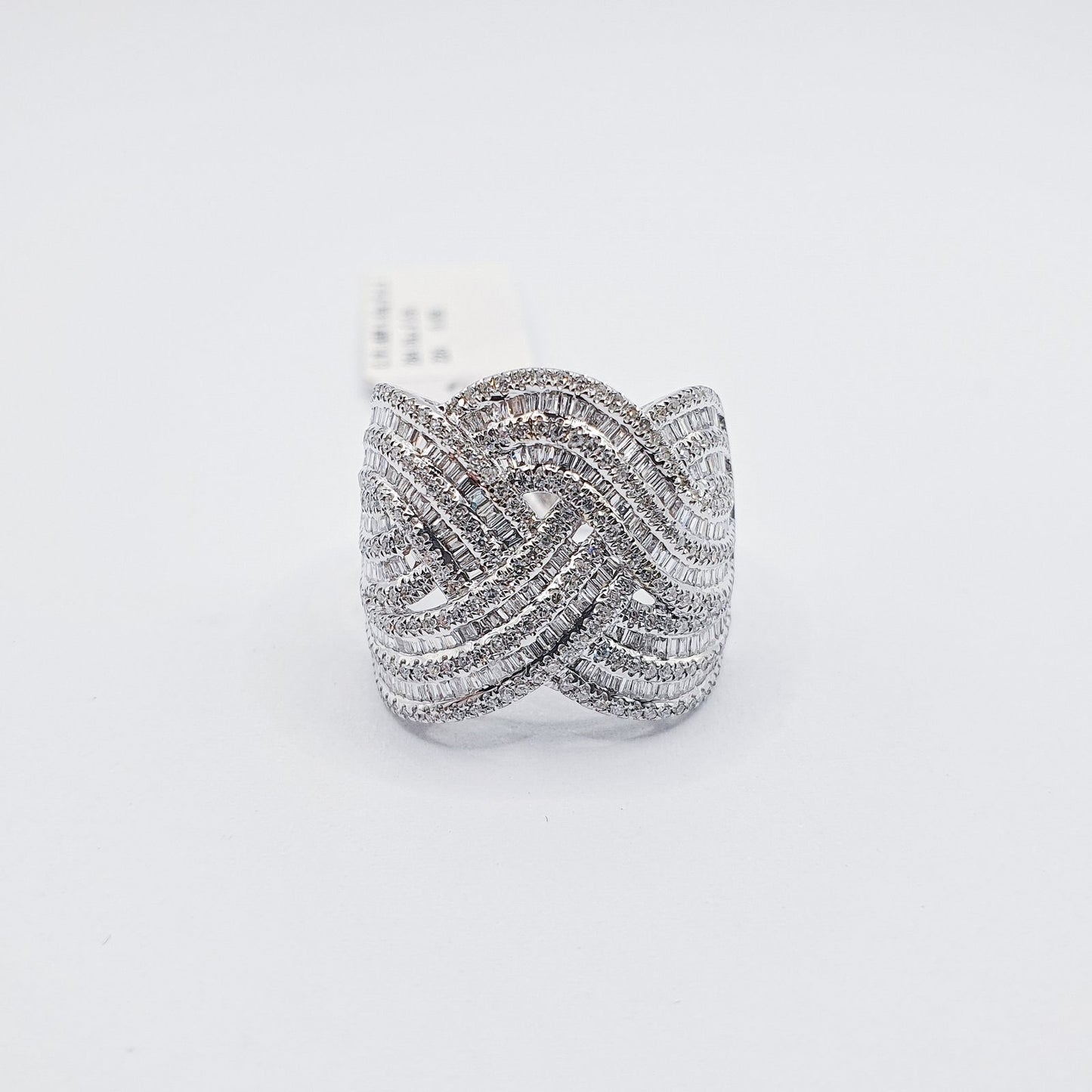 1.44ctw Exquisite Interlaced Diamond Ring 14K Gold