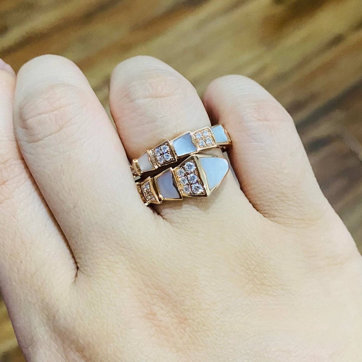 Serpenti Viper Ring 18K Rosegold with Diamonds