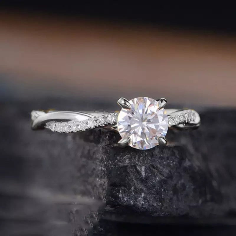 .20ct Diamond Intertwined Engagement Ring, 18K Gold, Ladies’ Ring, Anniversary or Birthday Gift