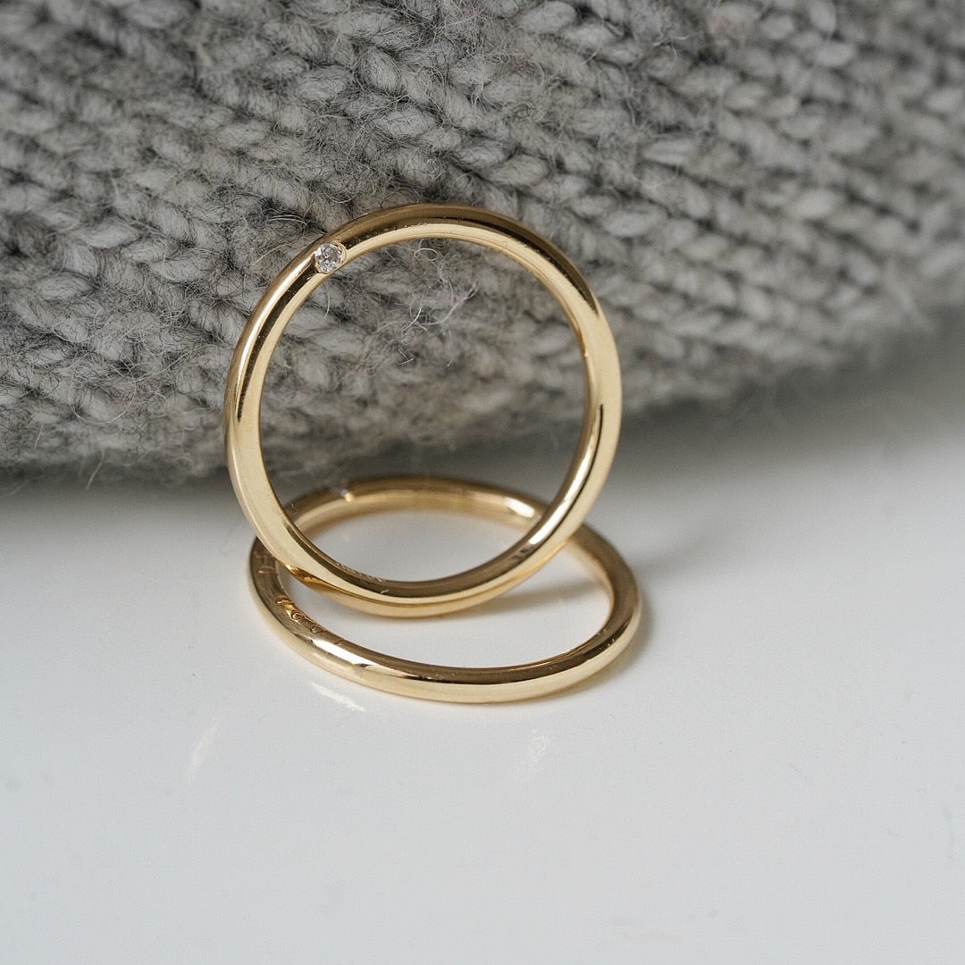 18K Wedding Ring with Hidden Diamond and Side Engrave