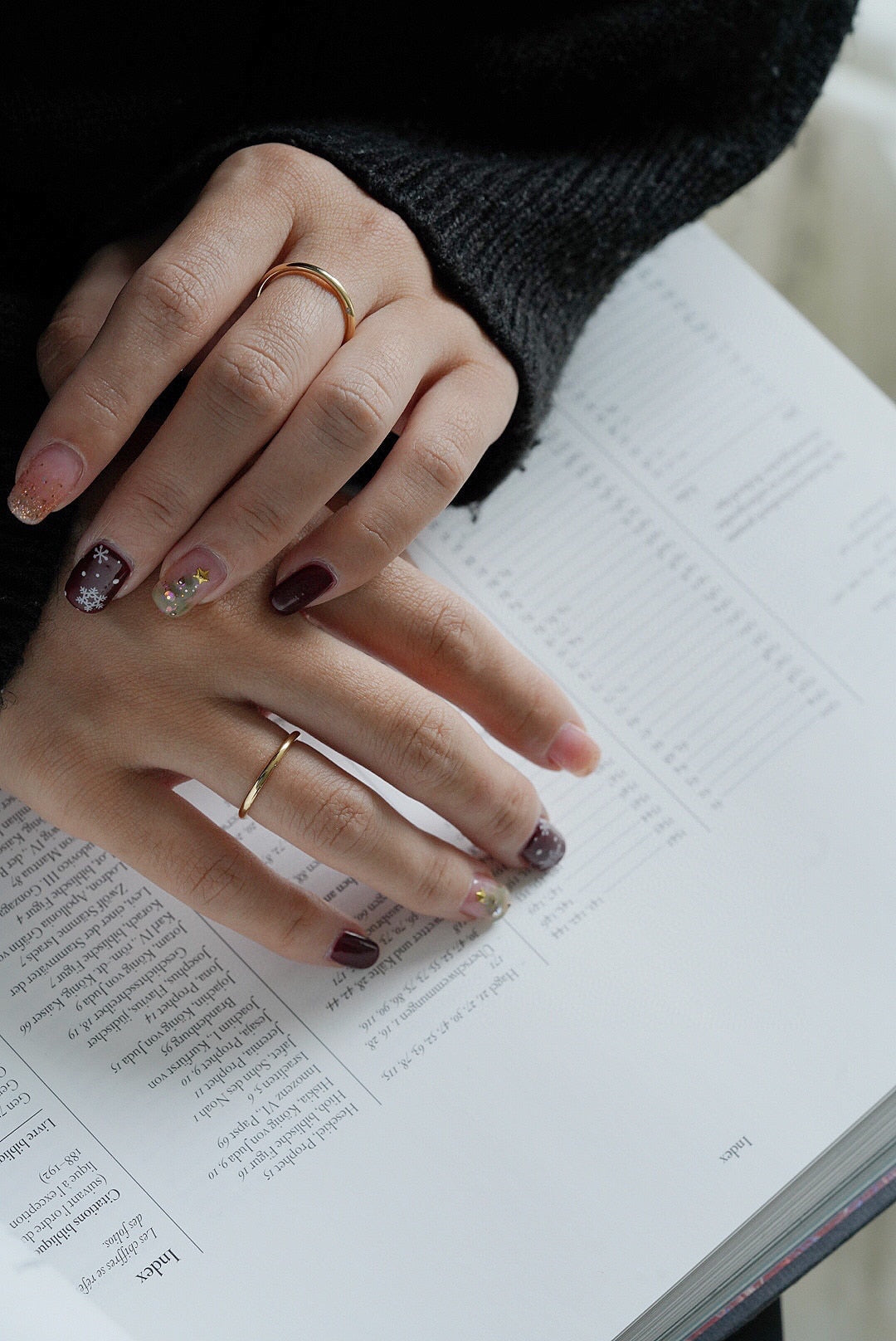 18K Wedding Ring with Hidden Diamond and Side Engrave