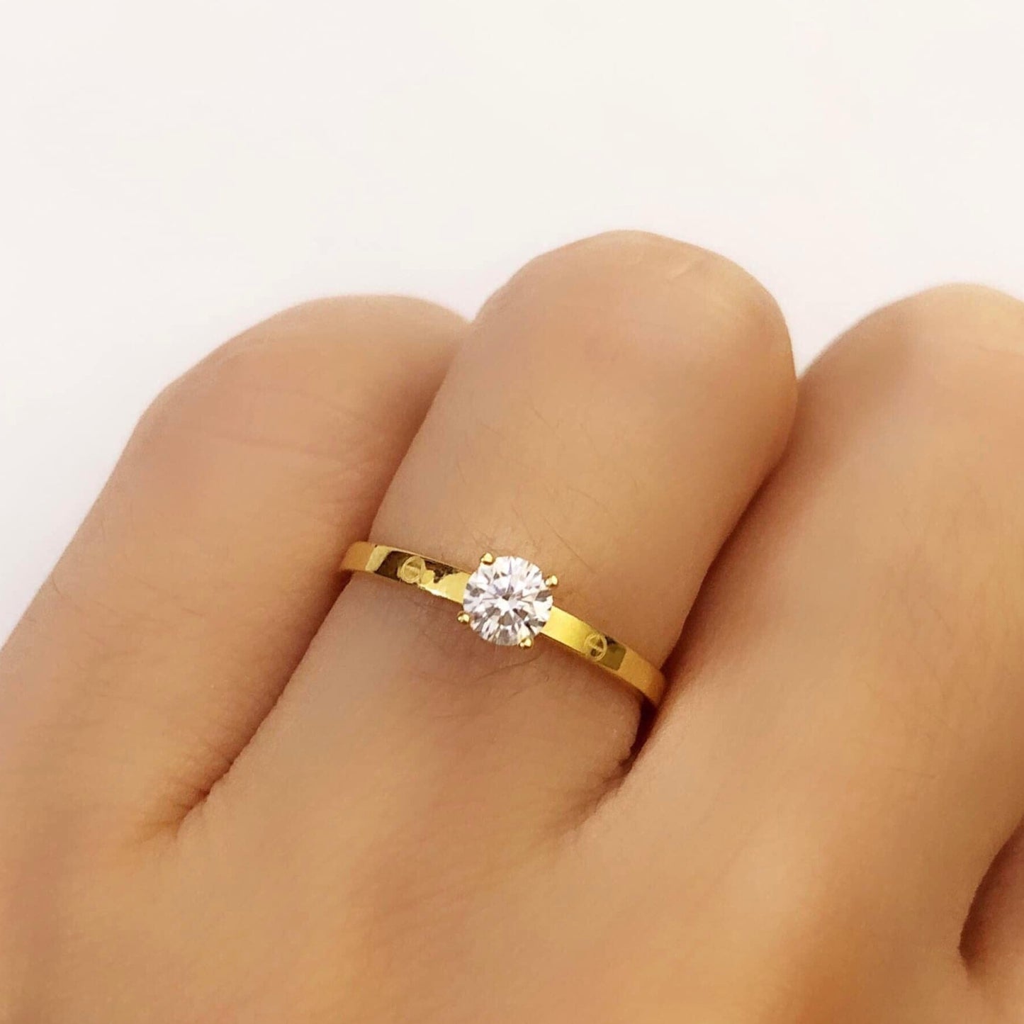 Wynona Lock Engagement Ring 18K Yellow Gold