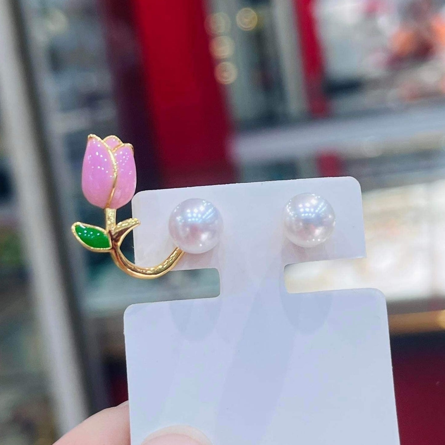 tulip pearl earrings