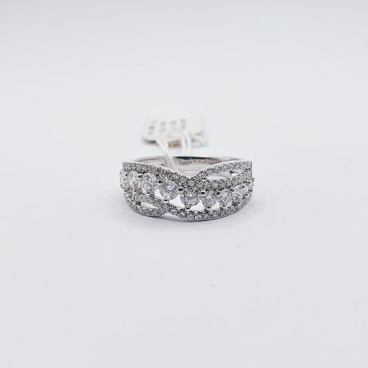 1.1ctw Beautiful Overlap Diamond Ring 14K White Gold