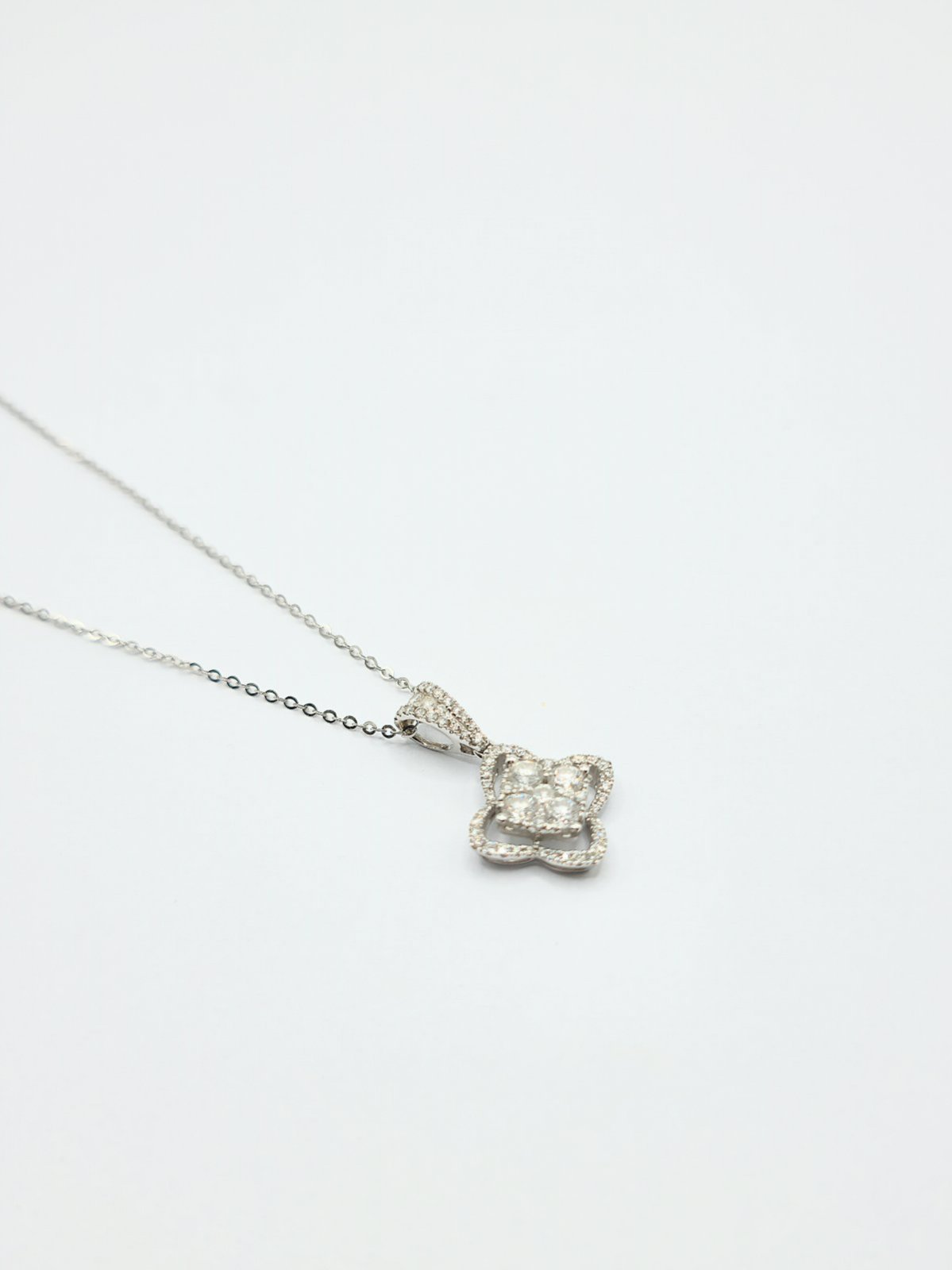 Clover Diamond Necklace