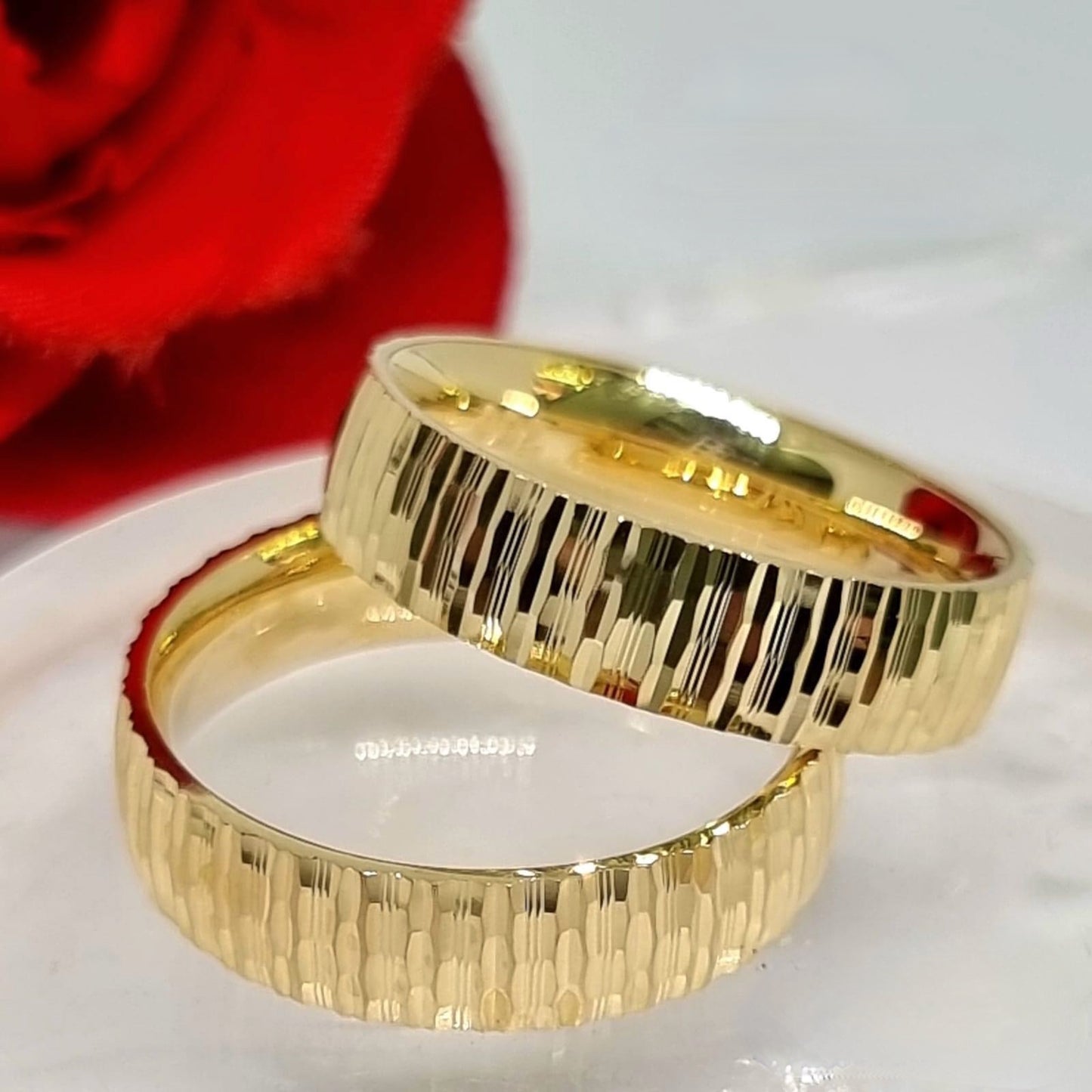 DESTINY 18K Gold Wedding Rings