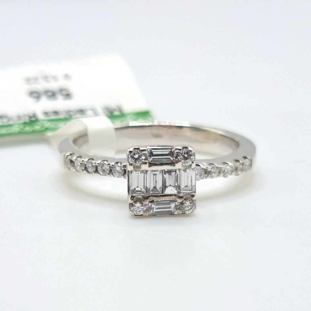 1.0ct Princess Illusion Diamond Engagement Ring with Paved Band