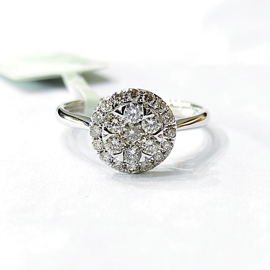 Ofelia Round Illusion Halo Diamond Engagement Ring/Women's Ring 18K White Gold