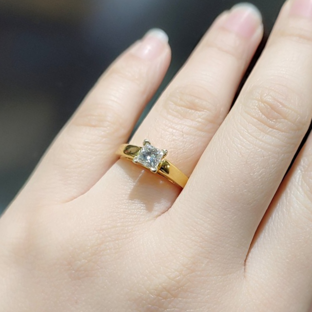 PAISLEY .60 CT Princess Cut Solitaire Diamond Engagement Ring 14K Yellow Gold