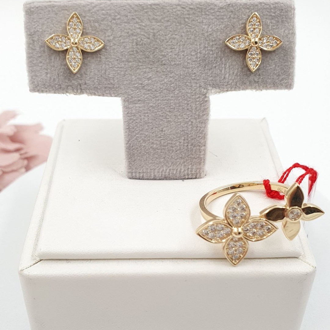 Star Blossom Jewelry Set 18K Yellow Gold