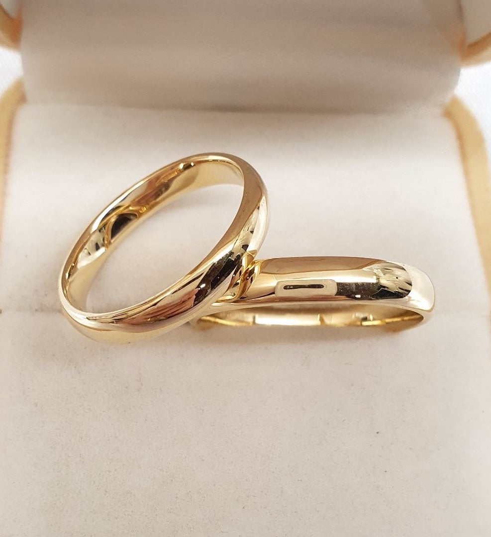 Aramis Solid Curved Plain Wedding Rings 18K Yellow Gold