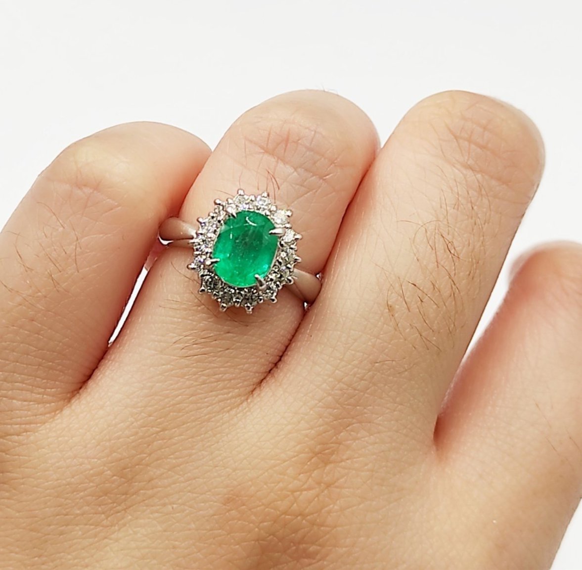 1.2ctw Emerald Diamond Engagement Ring/ Women's Ring in Platinum