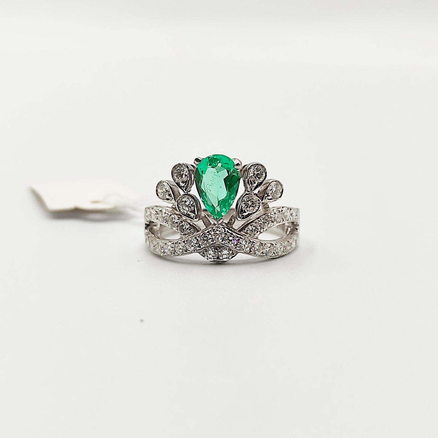 Tiara Crown Ring with Green Emerald and Diamonds 18K Gold