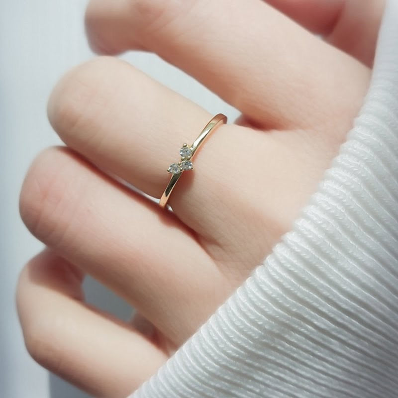 Dainty Heart Illusion Diamond Engagement / Women's Ring