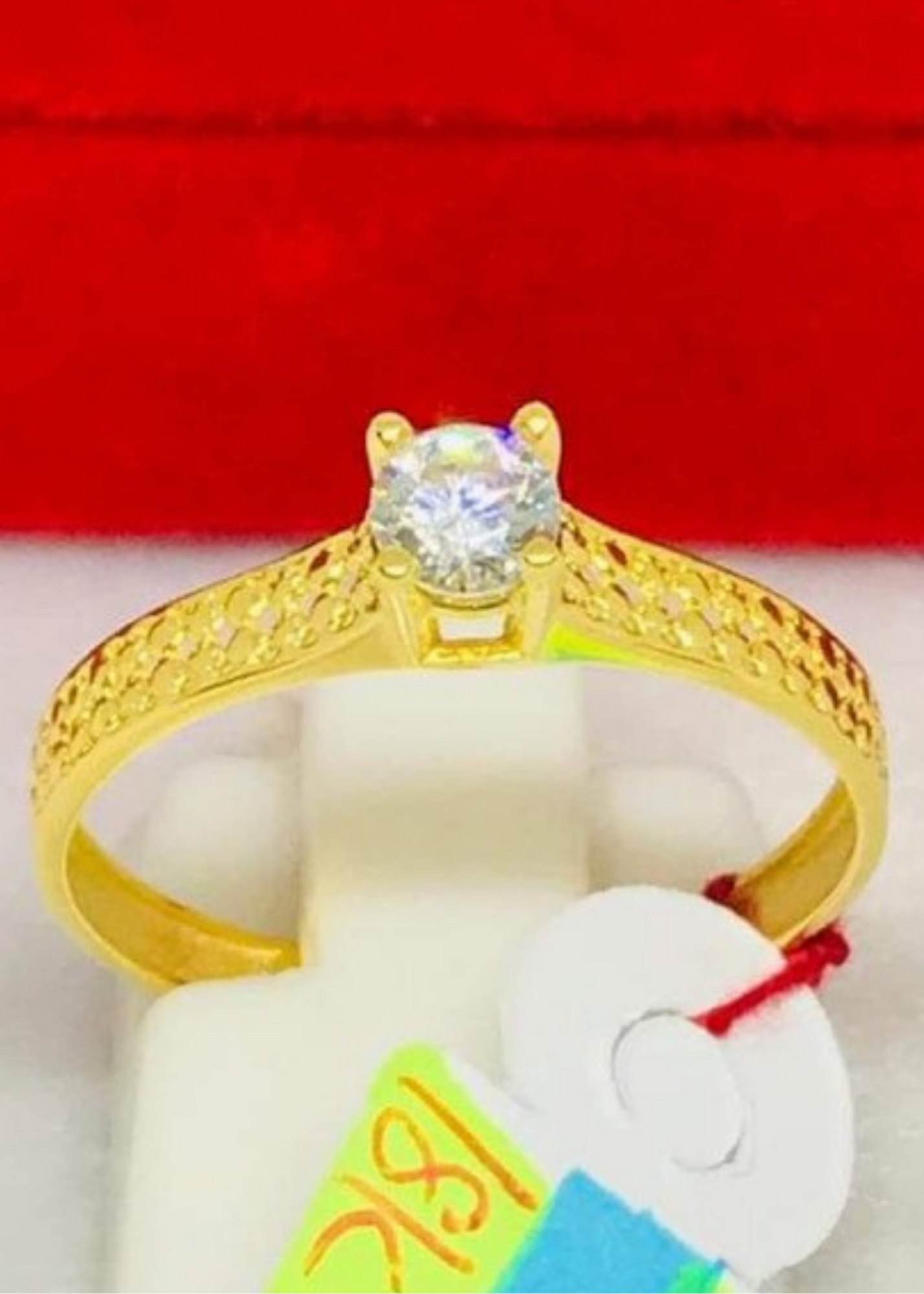 BEATRICE Engagement Ring 18K Gold, Ladies Ring, Anniversary Gift Ring