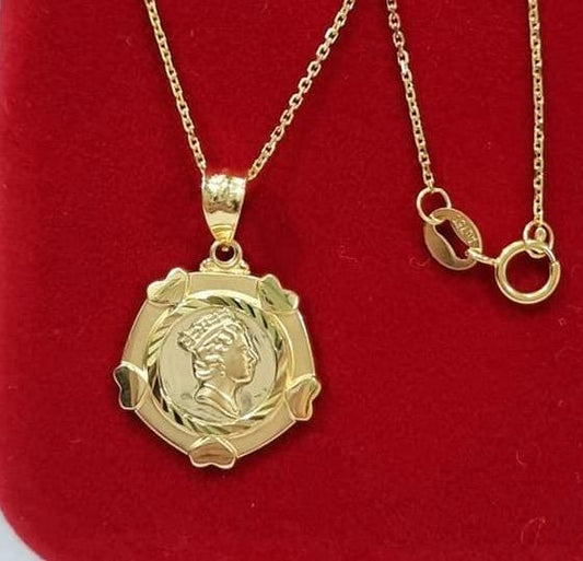 Queen Elizabeth Heart Necklace 18K